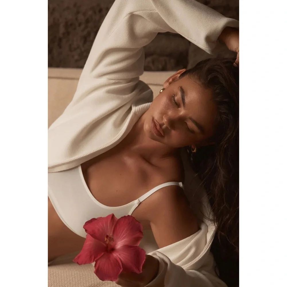 Alo Yoga Scholar Knit Cropped Full Zip Jacket Ivory XS